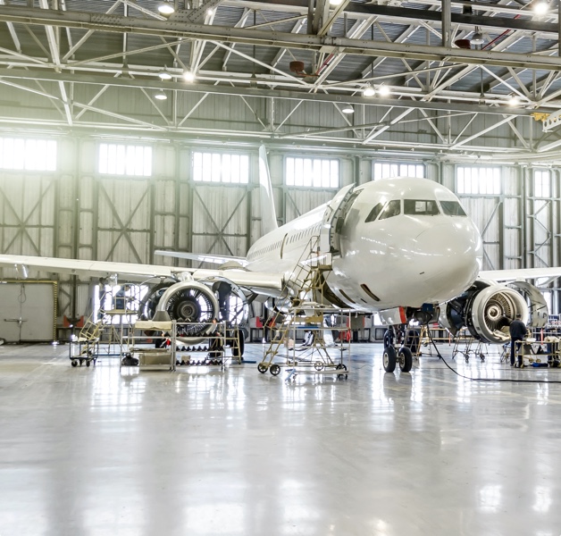 Plane maintenance in a hangar