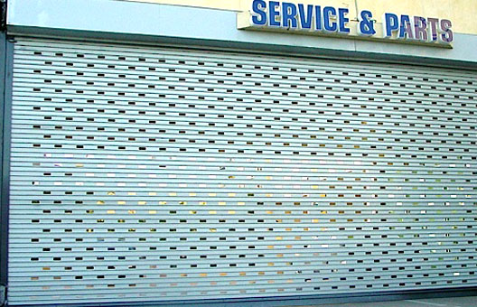 Industrial ventilated service door