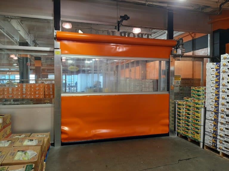 TNR Speed Commander 1400 High-Speed Door — Temperature-Controlled Facility, Ontario