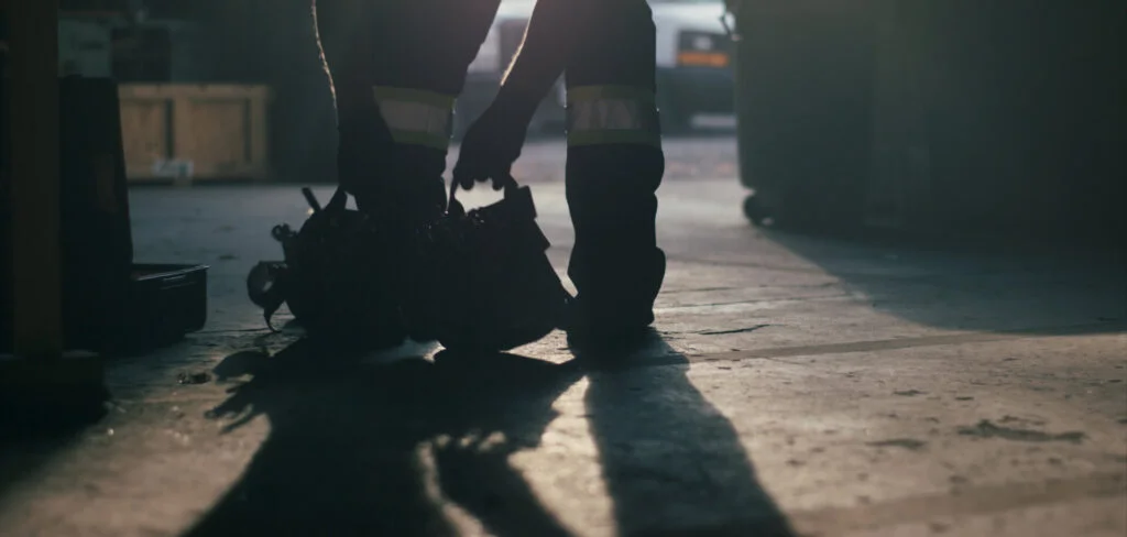 New construction door and dock installations tailored for commercial buildings